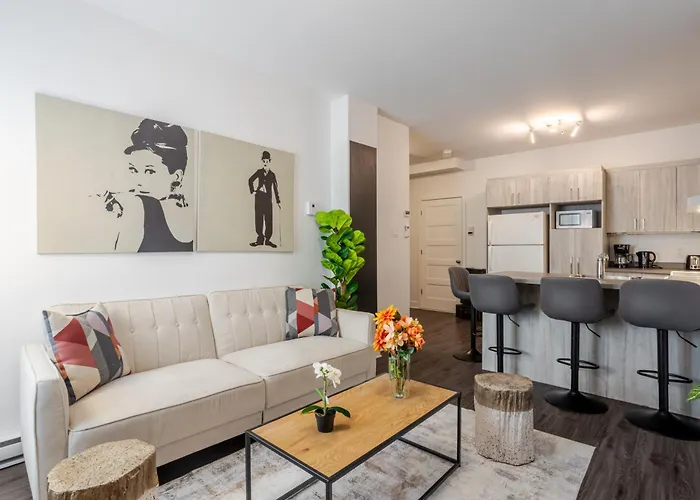 Wonderful 4 Bedroom Home In The Heart Of Downtown