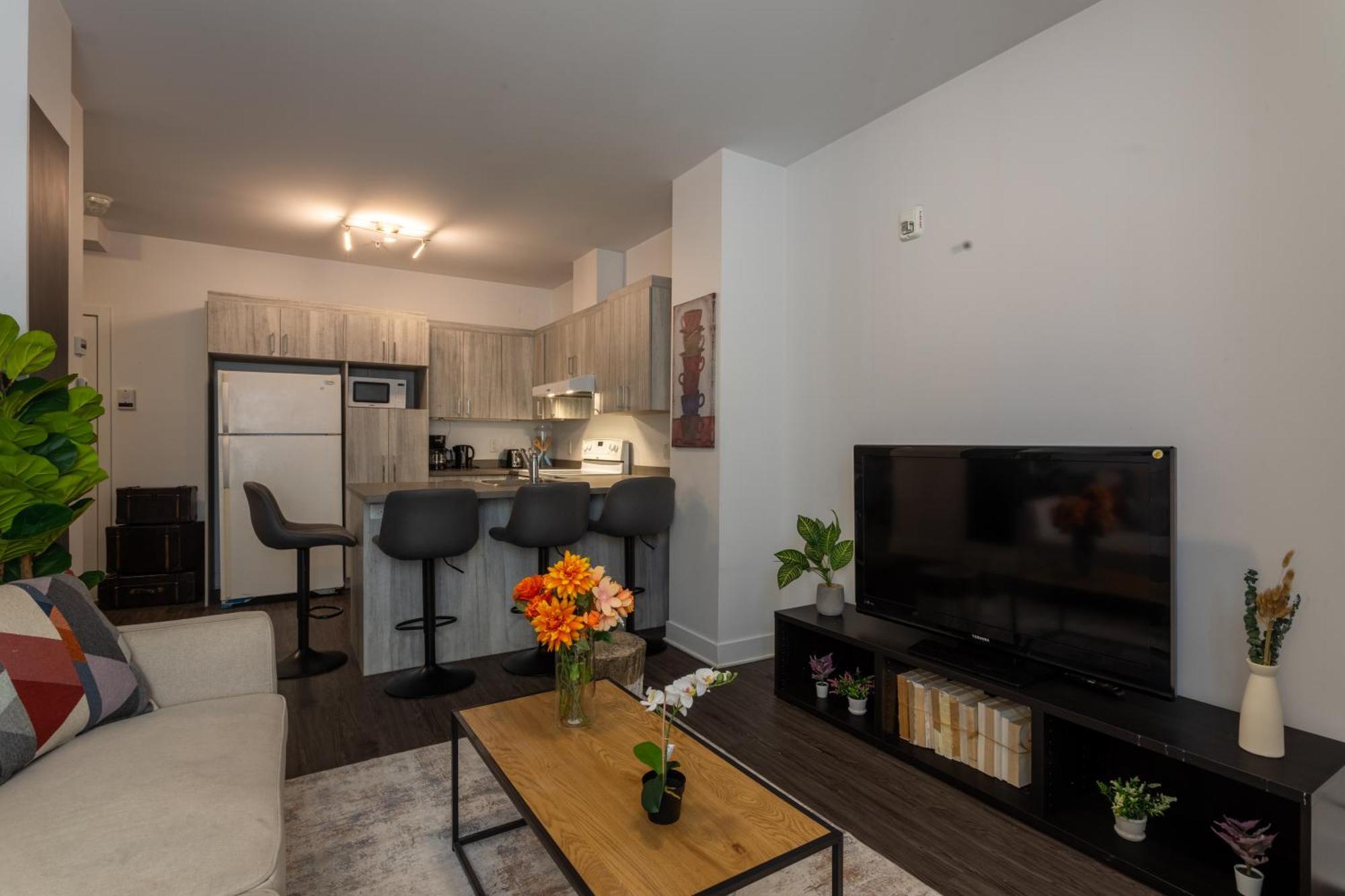 Wonderful 4 Bedroom In The Heart Of Downtown